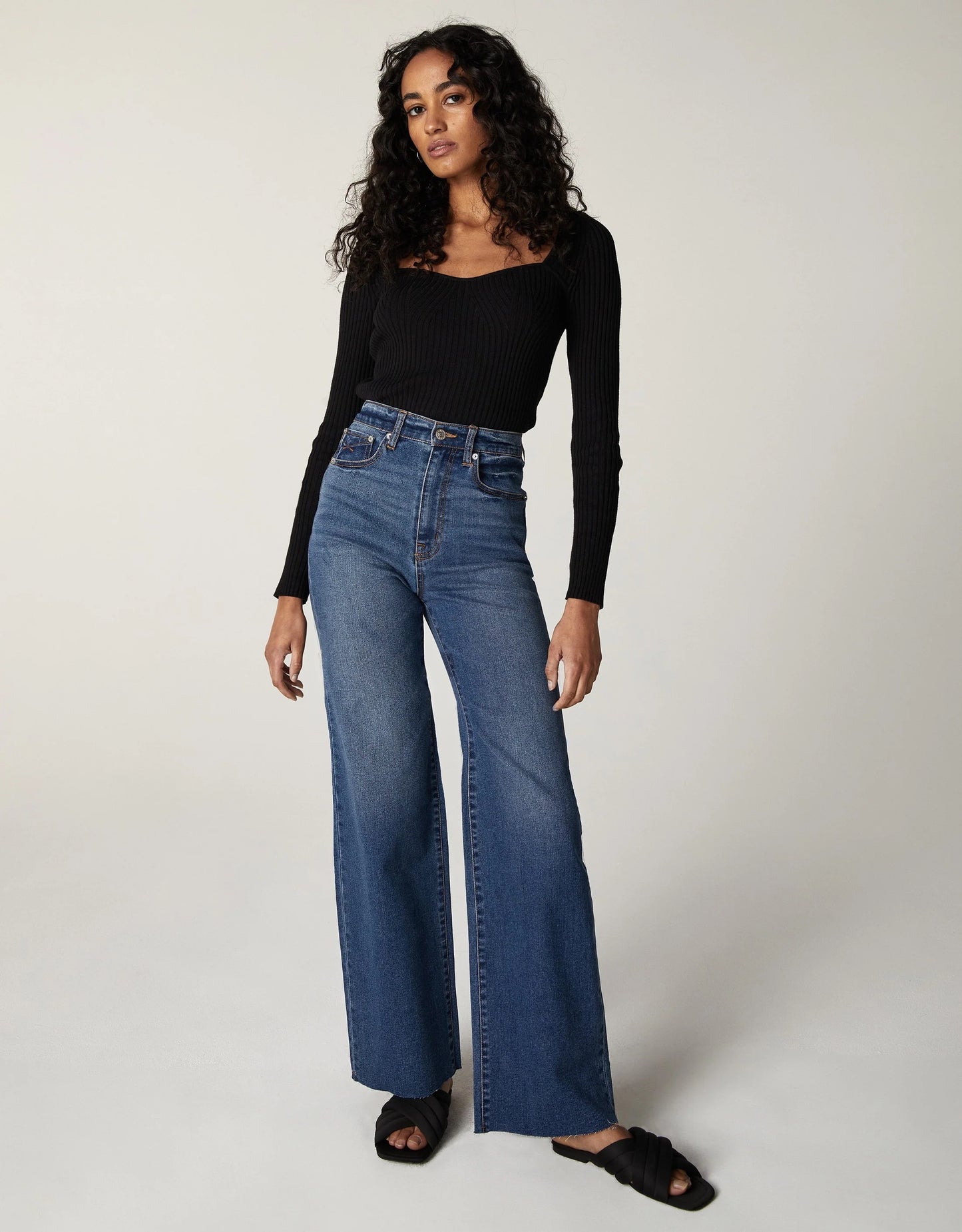 Noemi High Rise Wide Leg