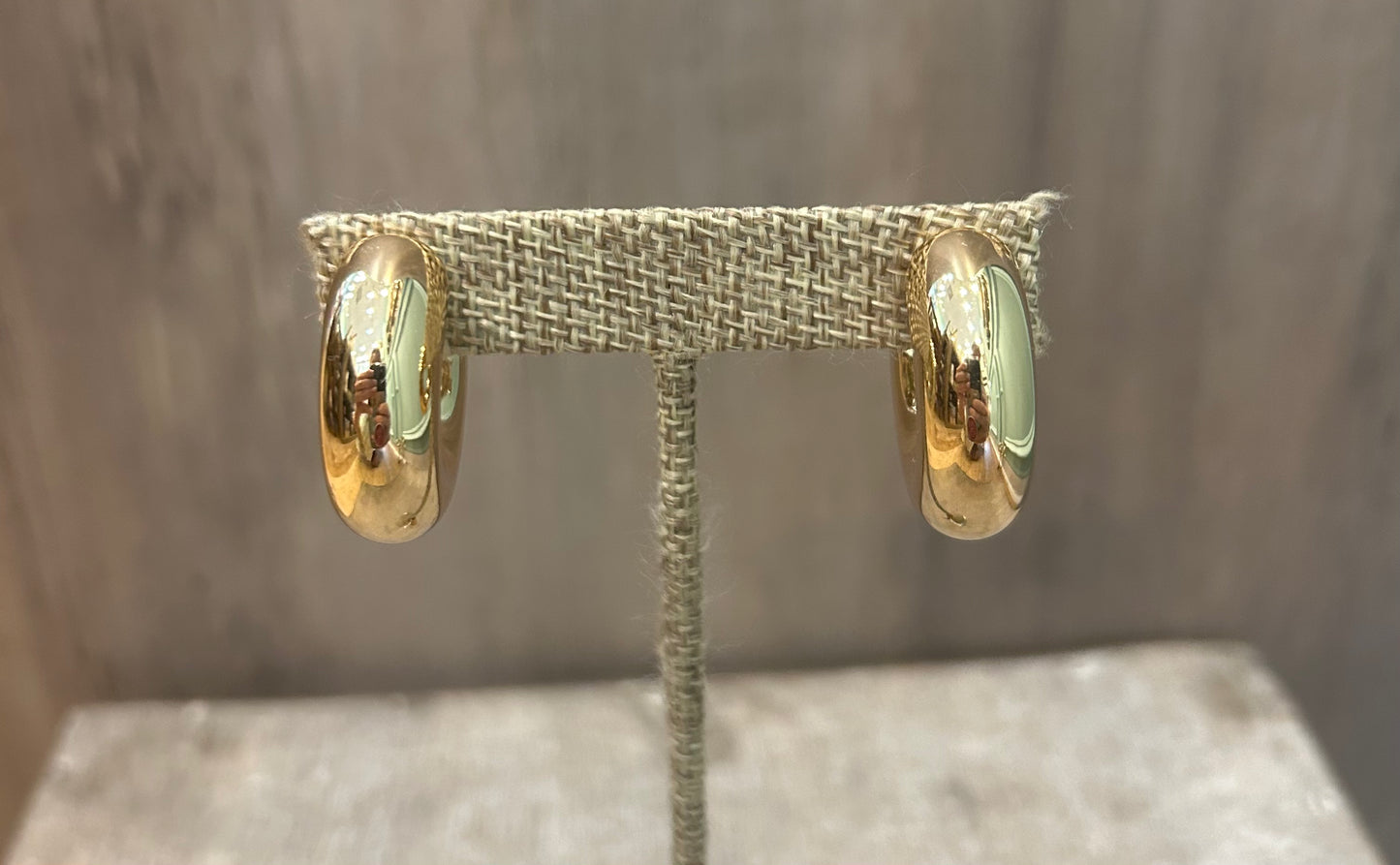 Shiny Gold Small Thick Hoops