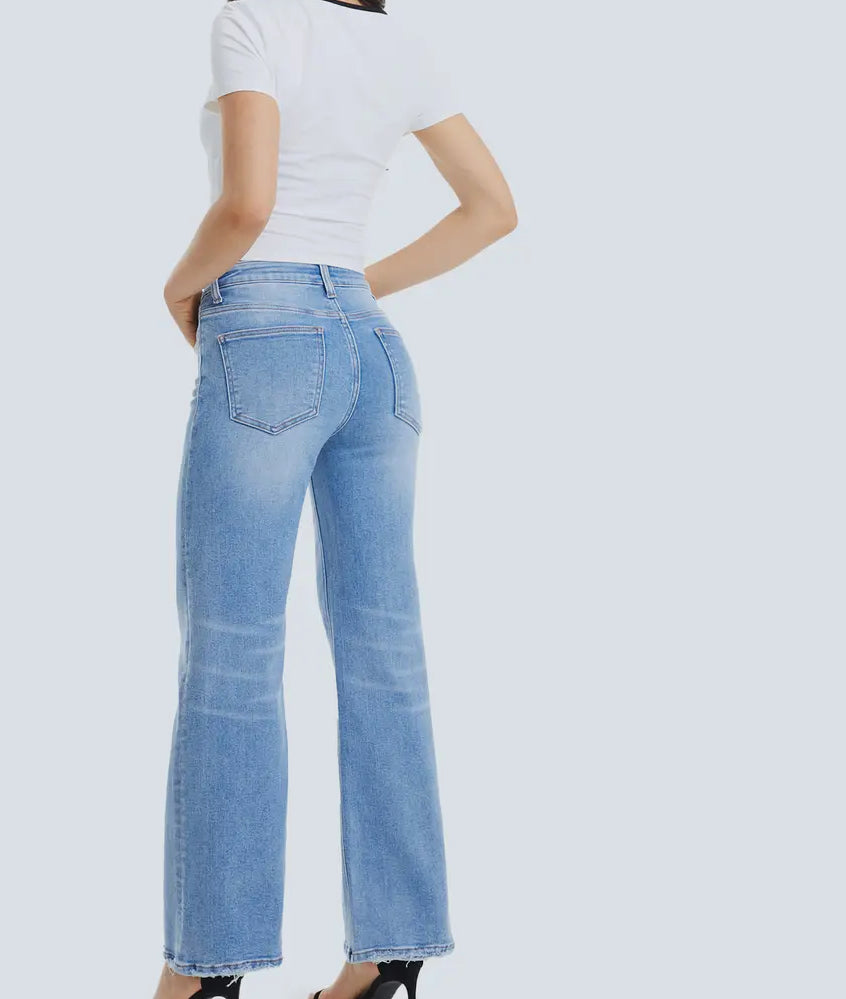 Mid Rise Wide Leg Jeans with Finished Hem