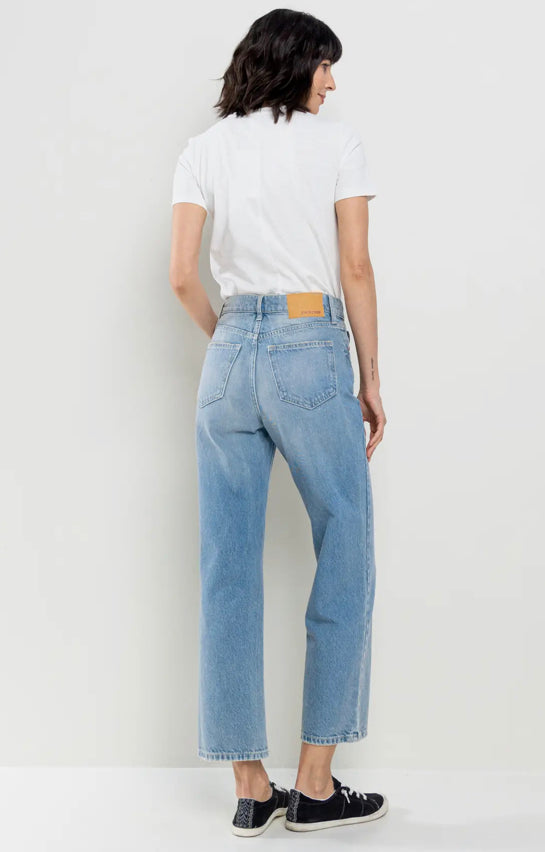 High Rise Straight Leg Jean