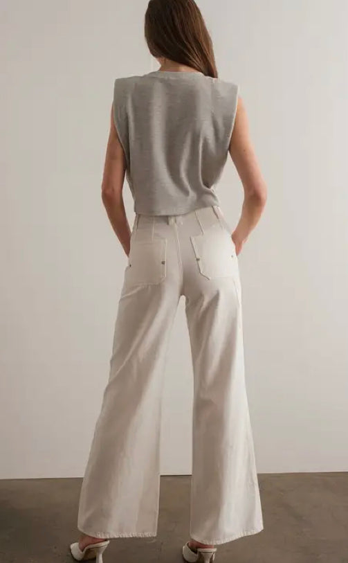 Wide Leg Jean With Front Pockets