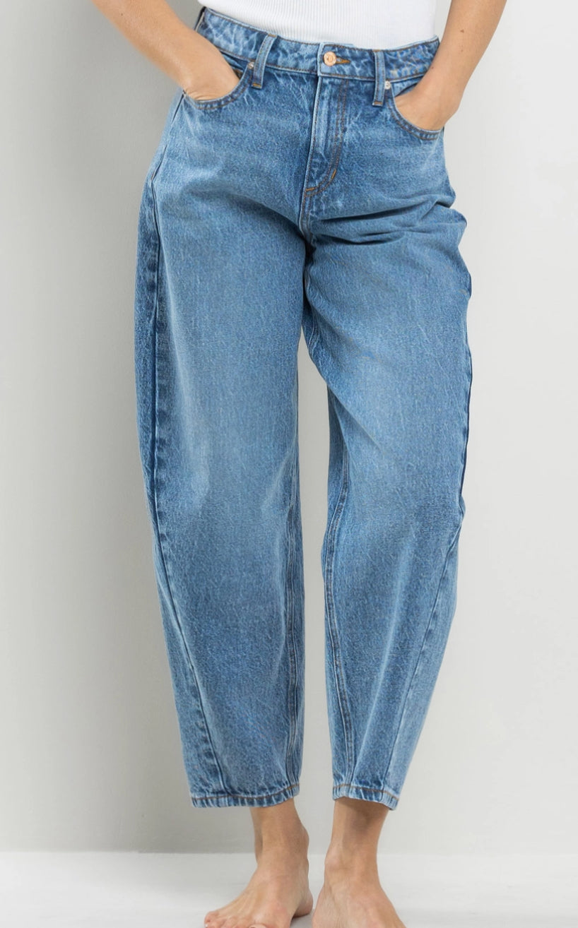 High Rise Ballon Fit Jean