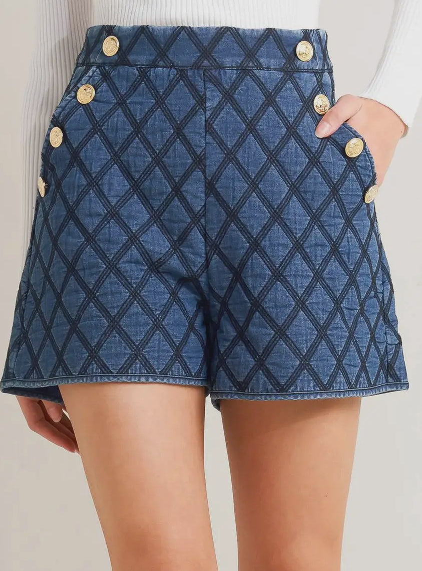Quilted woven short