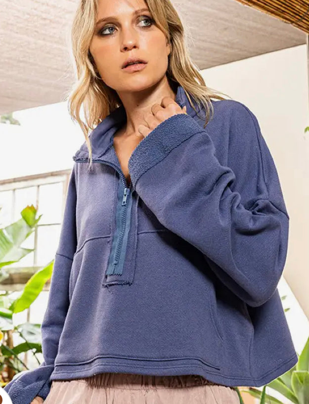 Solid Knit Crop Sweatshirt
