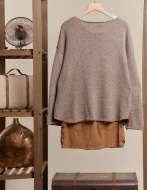 Raw Hem Obstract Print Boat Neck Knit Sweater