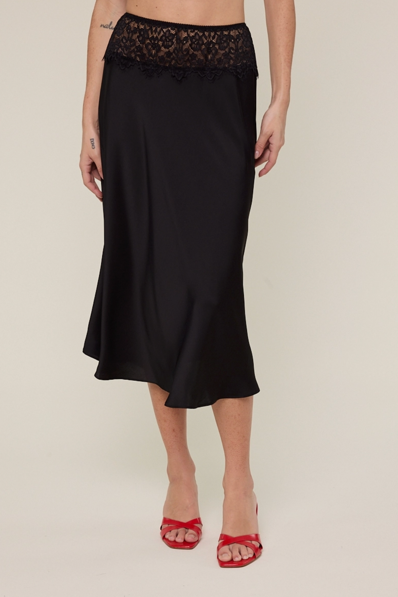 Satin Solid Color Lace Elastic Waist Midi Skirt